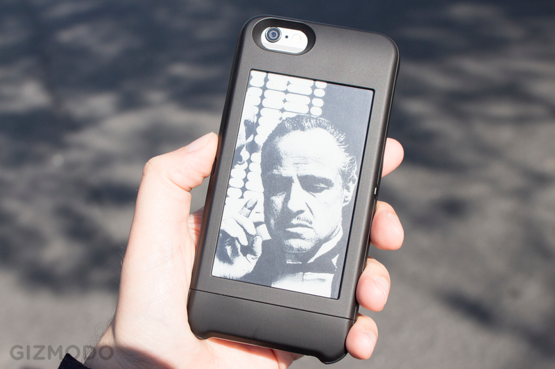 Illustration for article titled PopSlate Lightning Review: This iPhone Case Has An E-Ink Screen in Back